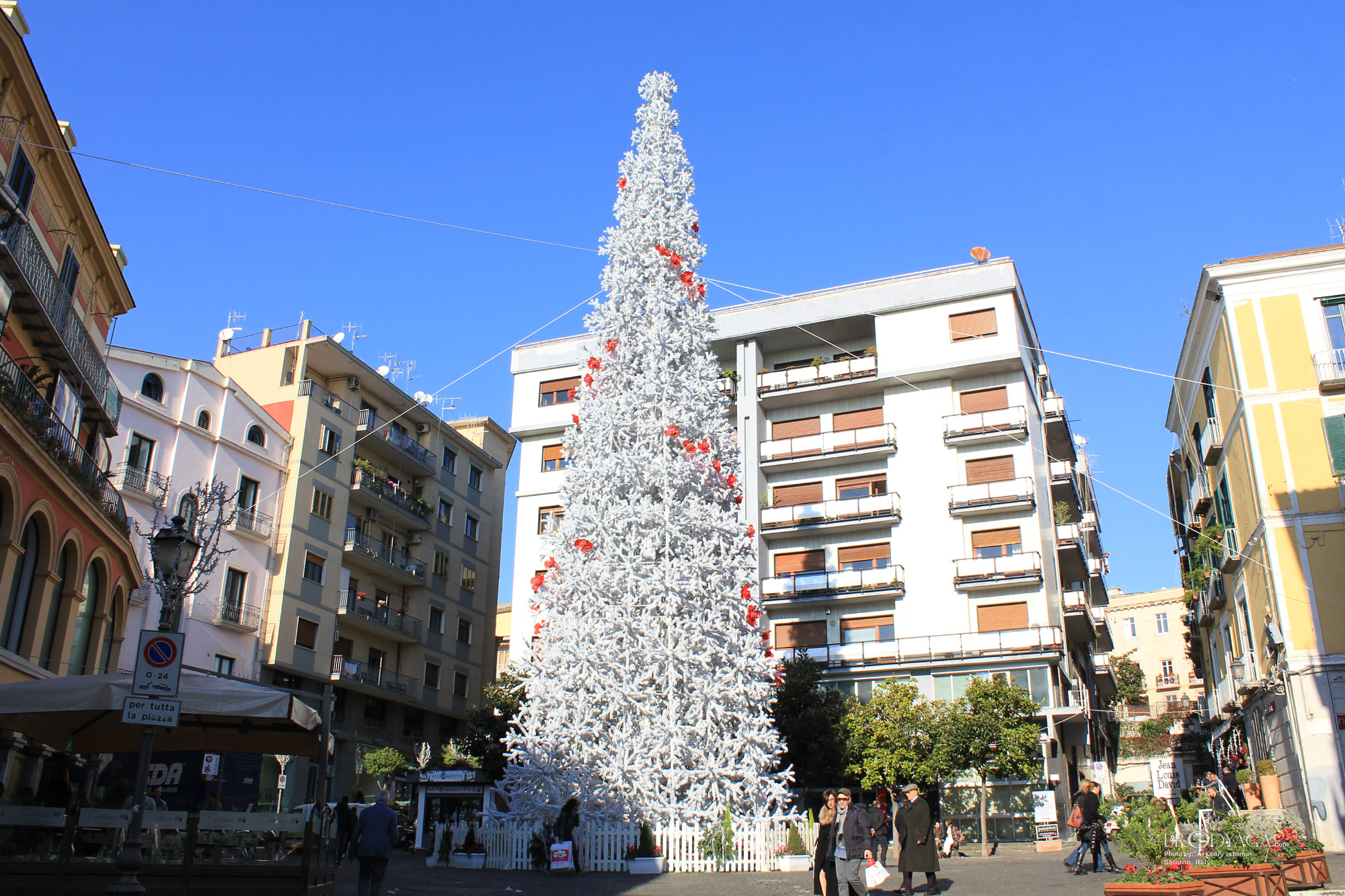 Luci d'Artista Salerno (Salerno Christmas Lights)